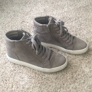 Steve Madden High Top Sneakers